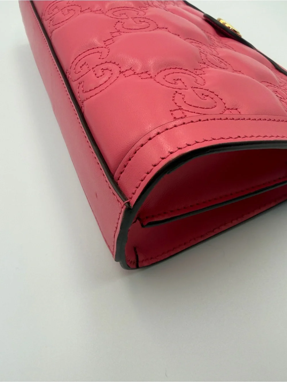 Gucci Small Matelasse Pink Crossbody